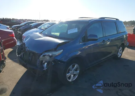 2013 Toyota Sienna Le V6 8 Passenger из США, поврежденный, VIN 5TDKK3DC1DS361068
